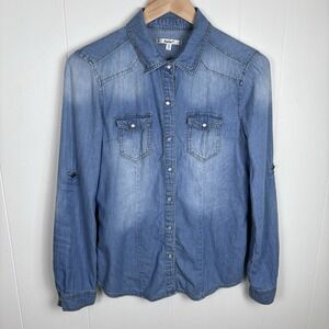 Papaya Measures Med Faded Blue Chambray Pearl Snap Shirt Roll Tab Sleeves Cotton